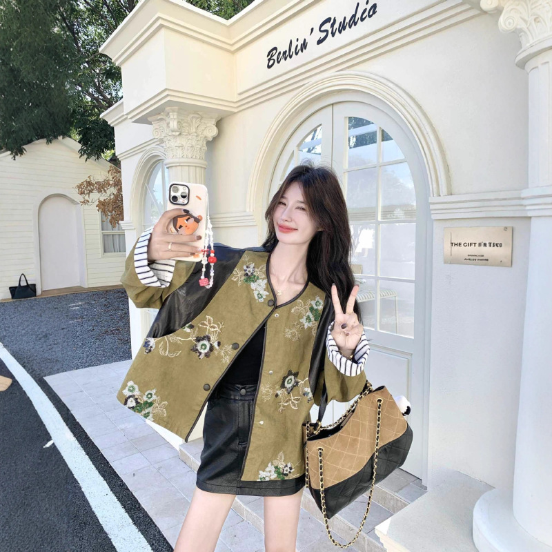 亮片刺绣pu皮拼接短外套女春秋2025新款重要设计感巨好看流行夹克|undefined