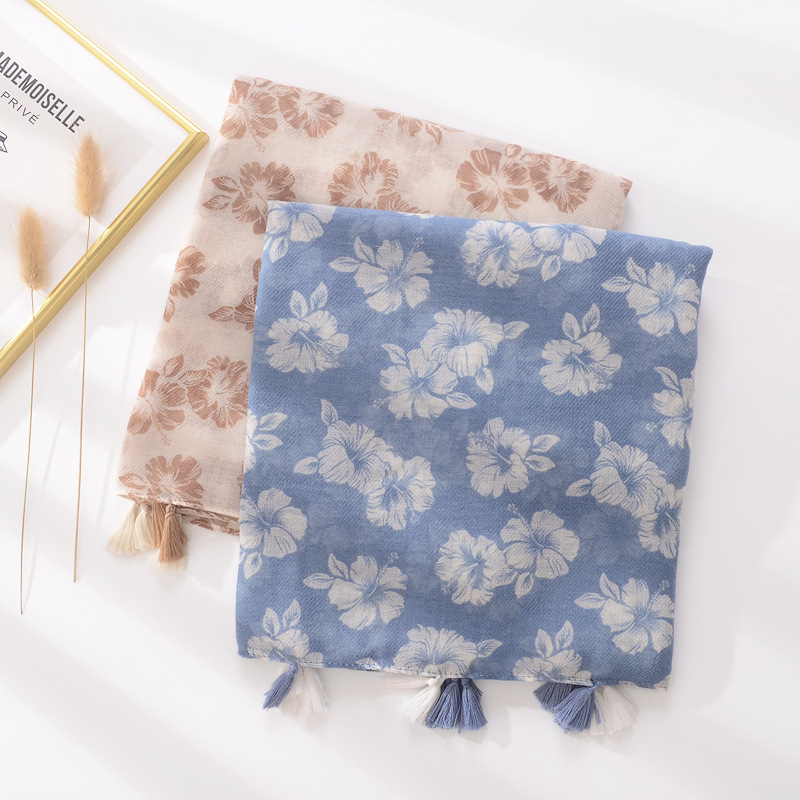 2021 nuevo color puro caqui azul impreso borla Toalla de playa flor artística algodón y lino siente bufanda de seda bufanda de mujer