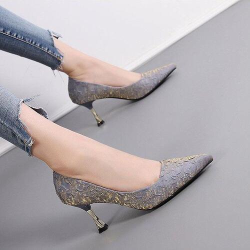 French pleated niche pointed mid-heeled single-layer shoes autumn new Korean professional shallow cut stilettos for women