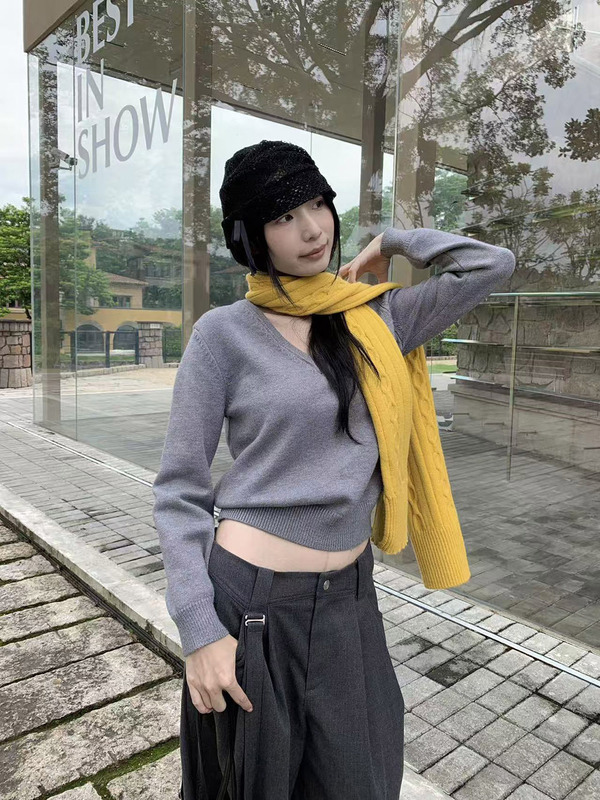 [9hour]美式洋气百搭V领毛衣女 2025秋季慵懒长袖针织衫女cm1247|undefined