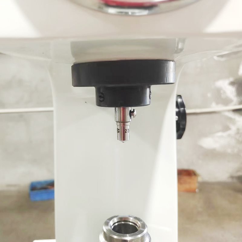 各型号洛氏硬度计硬度机 布氏台式热处理金属硬度测试硬度仪