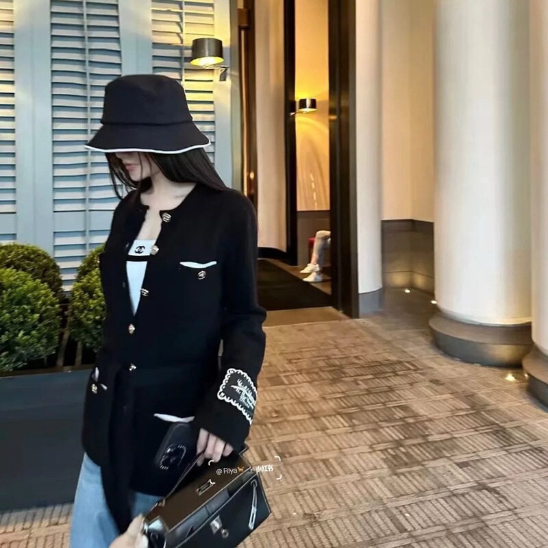 小香风毛衣外套女气质名媛重工字母刺绣长袖上衣系带收腰针织开衫|undefined