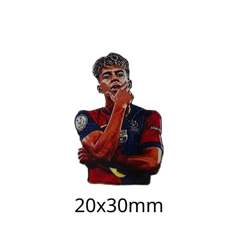 Fabricante personalizado Champions League World Cup Football Super Star Metal Insignia Imagen de dibujos animados Etiqueta del teléfono móvil Insignia Regalo image 76