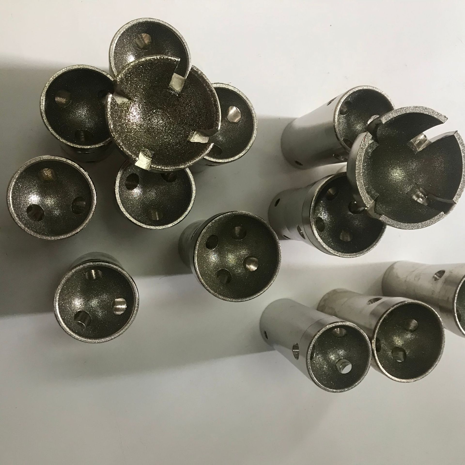 专业生产EVA筋膜枪球头砂轮模具，EVA跳绳球头喷砂模具砂轮球杯