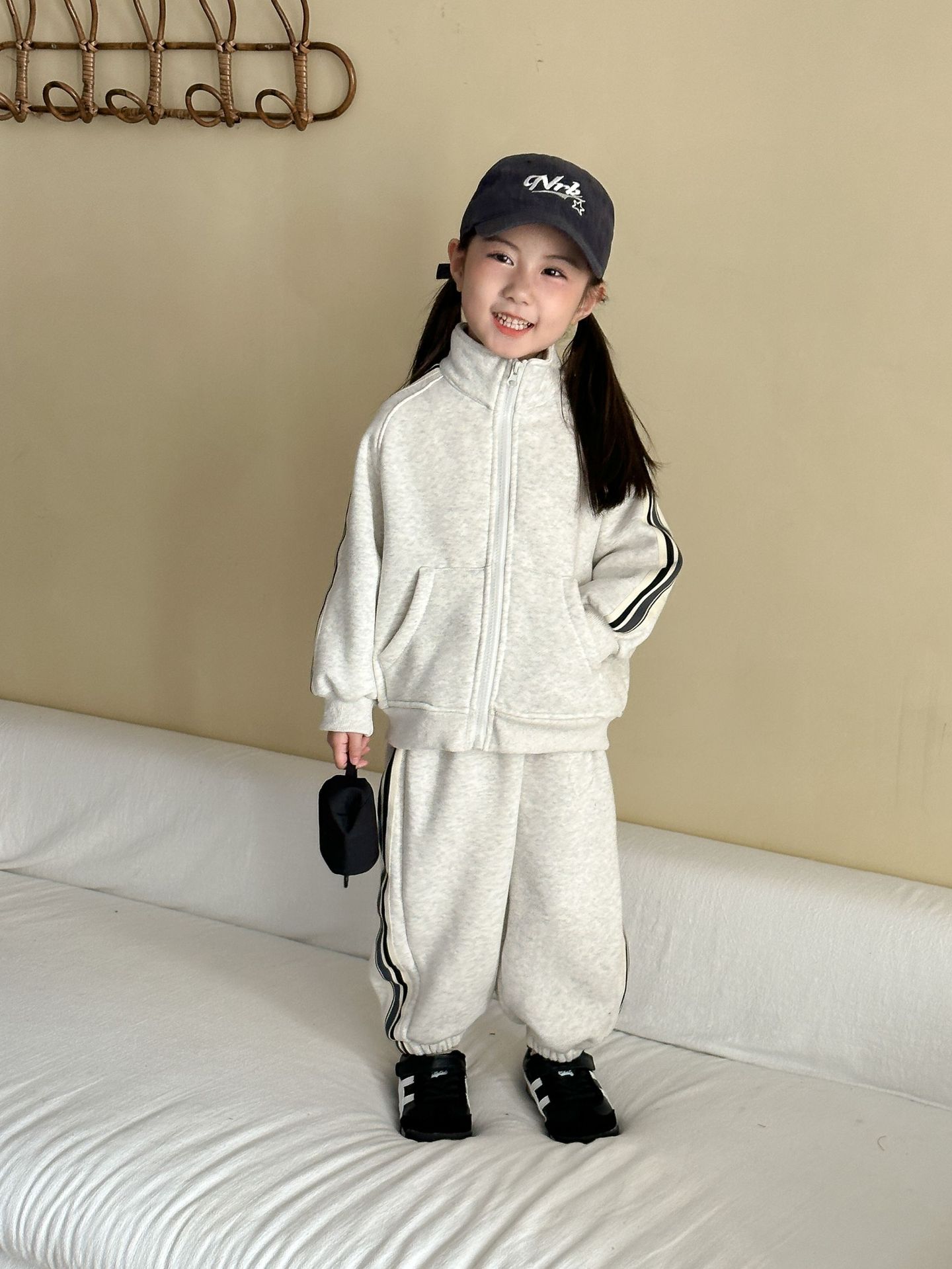 2025-06-16 105445.jpg