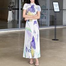 三宅漂亮时尚套装女优雅新款印花T恤女百褶半身裙夏天穿搭一整套