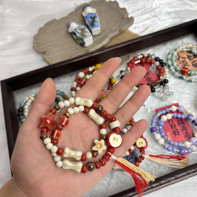 Small Fresh Colorful Ceramic Apple Bracelet for Women in Summer, Cute, Sweet, Niche, Versatile and Exquisite Beaded Hand Jewelry