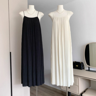 2025 Summer Chic and Versatile Retro Pleated Solid Color Dress Women's Suspender Skirt Vacation Long Skirt