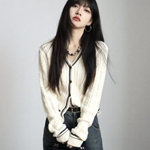 ë VIײɫСLᘿ_Ů¿̿黨ë⴩