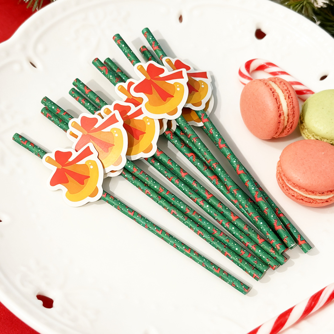 Navidad decoración paja fiesta suministros creativo papel paja árbol de Navidad Santa Claus paja en stock al por mayor