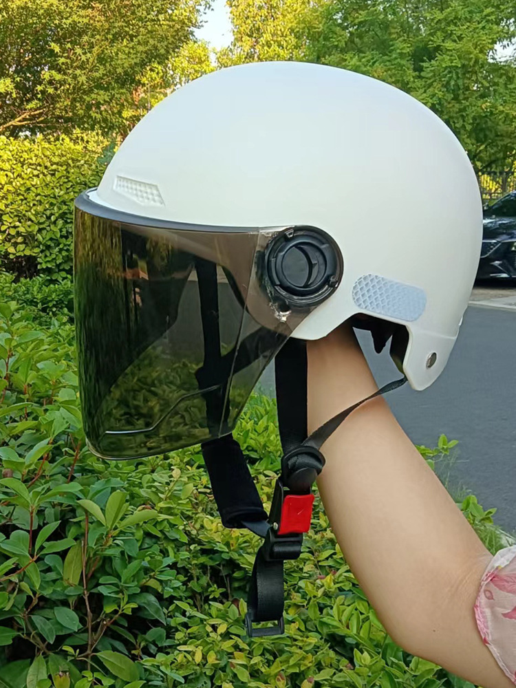 Savillan National Standard 3C Certified Electric Battery Autumn and Winter Car Helmet Men and Women Summer Sun Protection All-Season Half Helmet