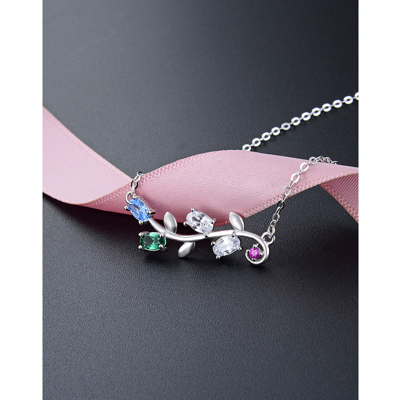 S925 plata esterlina collar de hoja de olivo de las mujeres micro incrustaciones de circón nicho diseño de alta calidad de la cadena de clavícula todo partido de la joyería