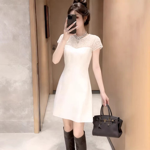 2076�����L��Ƭ�A�I�����@�ݶ����B��ȹŮ�ļ�����A��ȹ