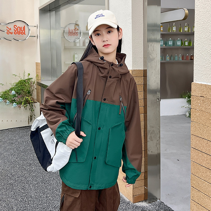 소녀 큰 어린이 코트 봄과 가을 옷 큰 어린이 플러스 사이즈 느슨한 충전 옷 통통 소녀 스포츠 후드 방풍 탑 유행