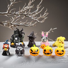 新型のハロウィンの小さい置物の小さい景観のdiy水晶玉の部品の樹脂の小さい置物
