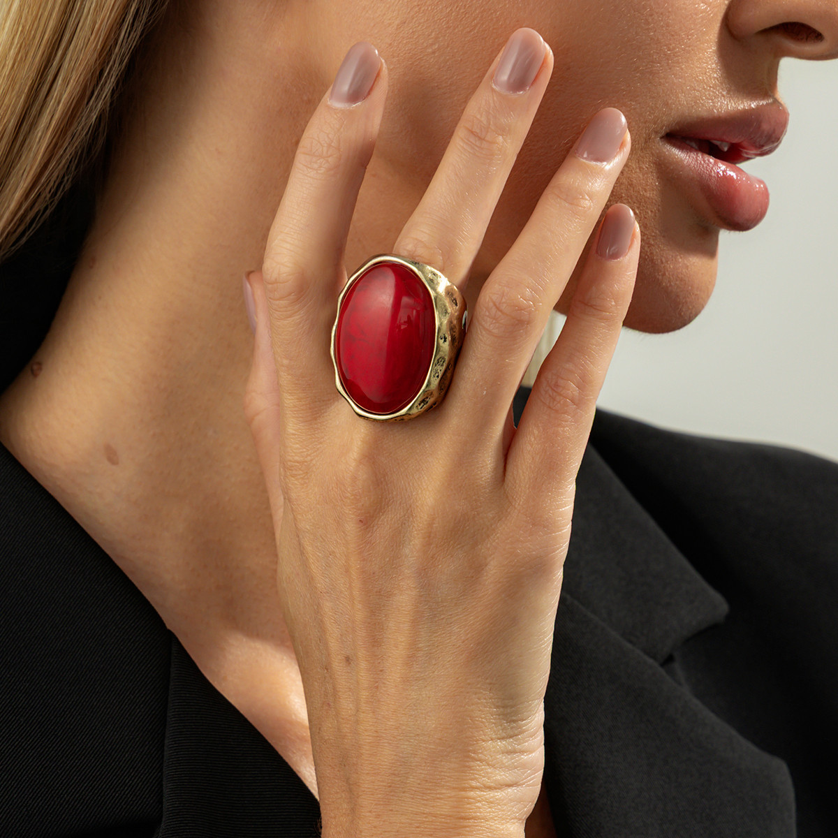 Vintage Oval Ruby Ring With Wide Hammered Palace Style Band_voghion.com