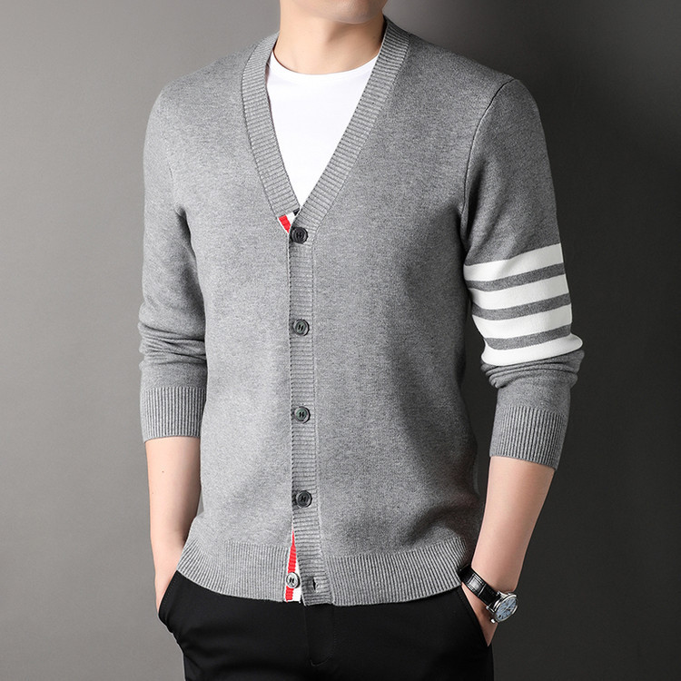 Tommy La Meng Knitted Cardigan for Men, Thin Style for Spring and Autumn, Men's Sweater Jacket, Men's Knitwear, Color-Block Jacket Tommy La Meng Knitted Cardigan for Men, Thin Style for Spring and Autumn, Men's Sweater Jacket, Men's Knitwear, Color-Block Jacket