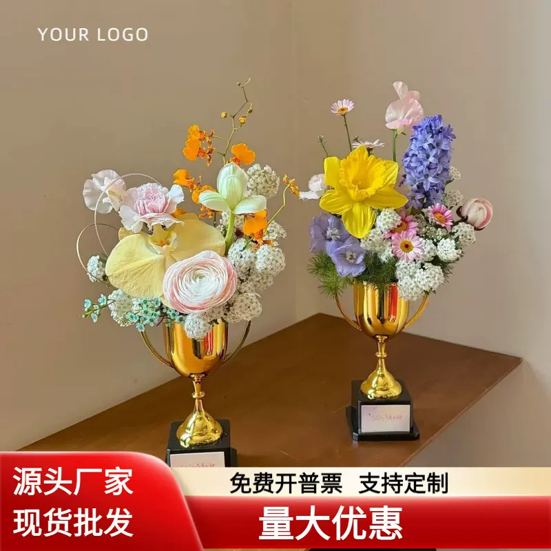 ช่อดอกไม้ถ้วยรางวัลรุ่นใหม่สำหรับคุณครู ของตกแต่งช่อดอกไม้ในฤดูกาลจบการศึกษา ของประดับจัดดอกไม้สุดสร้างสรรค์ วัสดุสำหรับร้านดอกไม้ มีสินค้าพร้อมขายส่ง