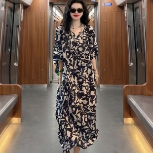 2634����aŮ�b�ļ�����ӡ���B��ȹ��MM�����ڿ��@���p���Lȹ��