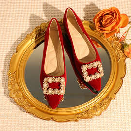 红色中式婚鞋新娘鞋敬酒平跟鞋女2024年新款结婚秀禾服主婚纱两穿