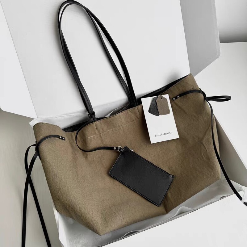 Niche Designer Collaboration Neutral Natural Sand Two-color Underarm Handbag Tote Bag Large Capacity Computer Bag