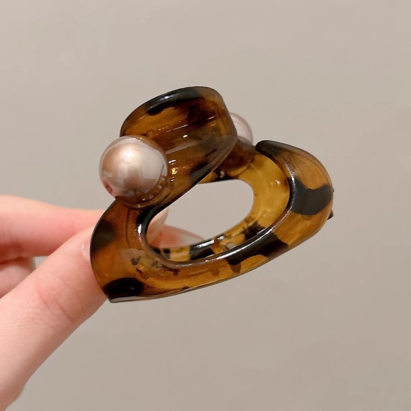 Acético de alta sensación clip de cabello para mujeres 2025 nuevo clip de tiburón de cabello de mitad de cabeza detrás de la perla universal clip de cabello para la cabeza