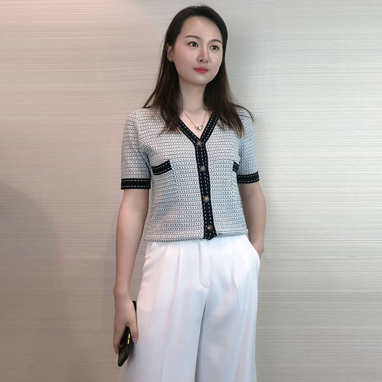 Áo cardigan nữ cổ chữ V tay ngắn dệt kim phong cách tiểu thư — Màu xám chi tiết 2