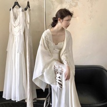 法式感缎面吊带连衣裙夏季欲气质镂空绣花修身收腰包臀长裙