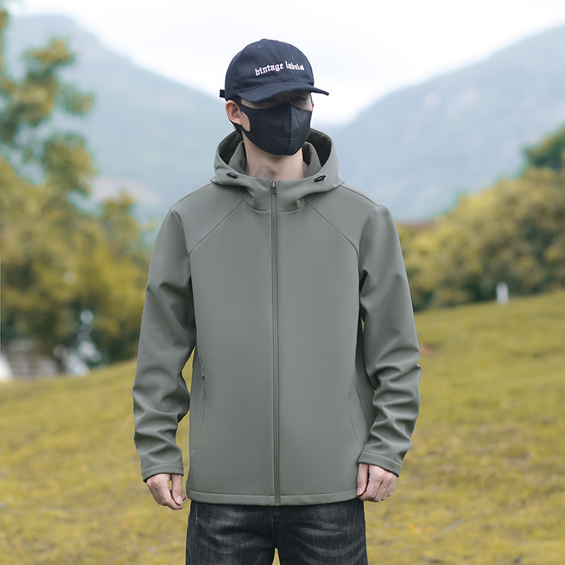 New Winter Men's Softshell Jacket Versatile American Casual Style Large Pocket Hooded Jacket Outdoor New Winter Men's Softshell Jacket Versatile American Casual Style Large Pocket Hooded Jacket Outdoor