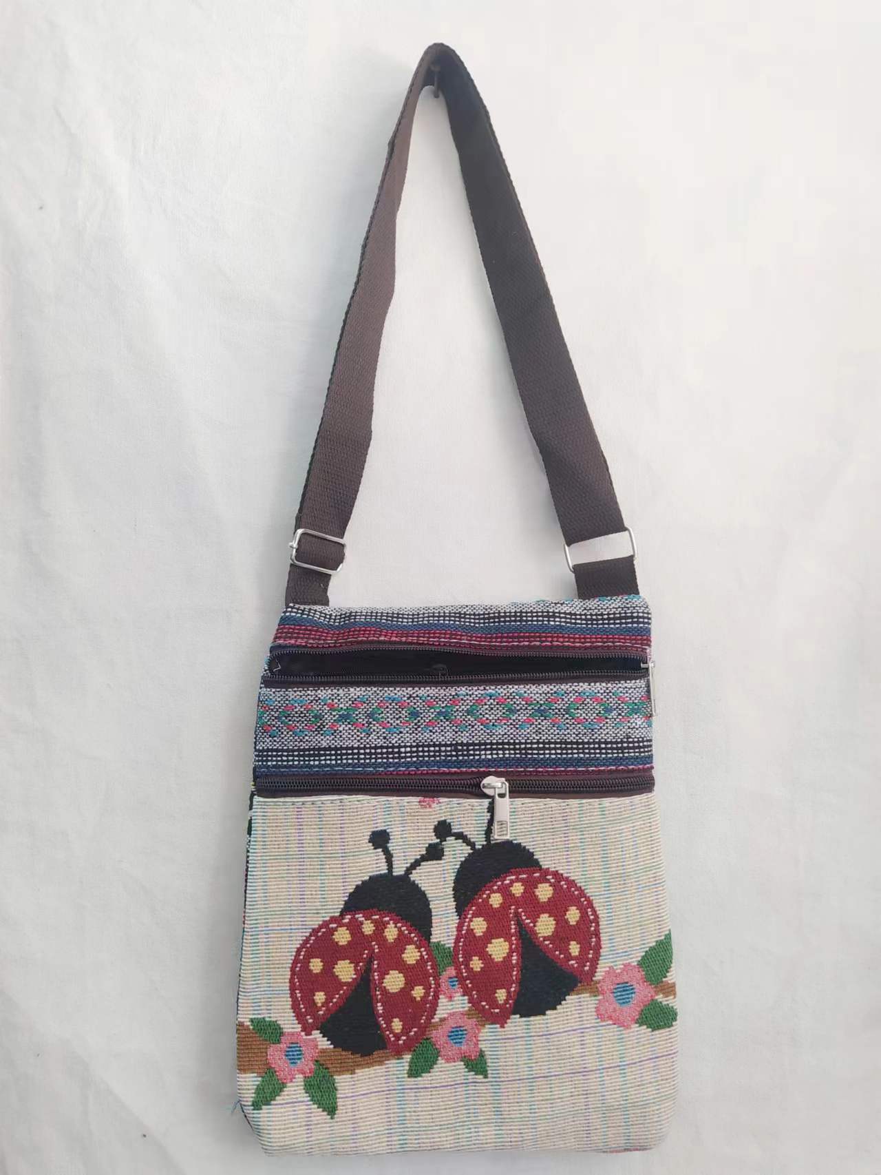 Estilo étnico bordado elefante dibujos animados bolsa de mensajero Dai bolsa de hombro de viaje de las mujeres teléfono móvil bolsa de hombro lateral