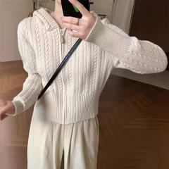 韩系麻花针织拉链连帽短款毛衣外套女收腰修身显瘦复古针织开衫女