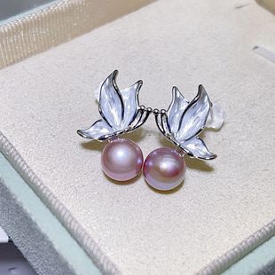 S925 Silver Needle Exquisite Butterfly Freshwater Pearl Earrings Women's Light Luxury Design High-end Internet Celebrity Earrings New Earrings
