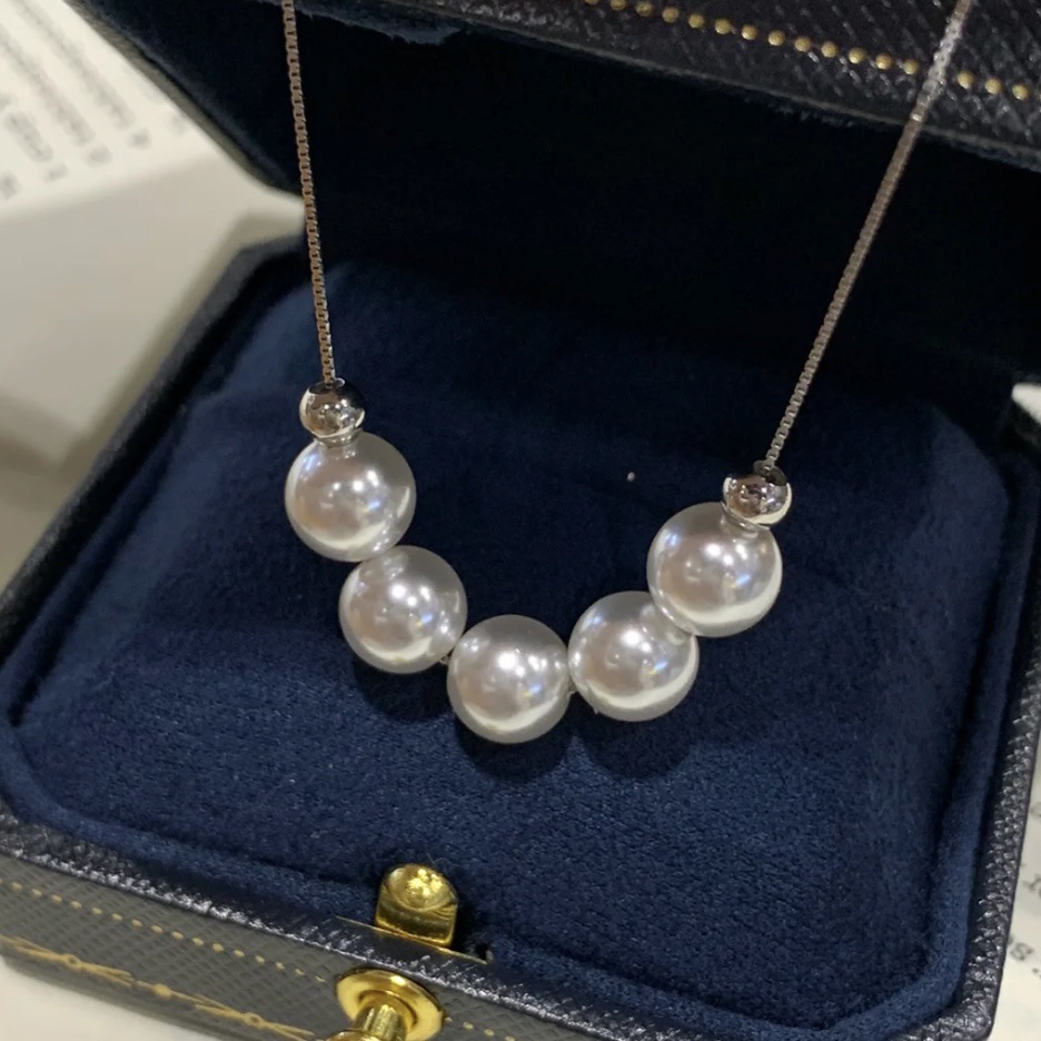 Zhuji Natural Freshwater Pearl Necklace Smile Chain with 5 Adjustable Pearls and Strong Luster Pearl Pendant, Comparable to Akoya