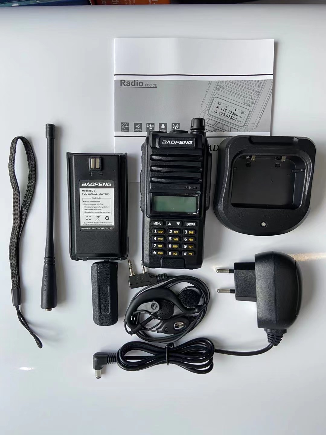 BAOFENG Baofeng BF-A58S intercomunicador civil para exteriores de negocios de larga distancia UV de doble segmento de alta potencia fabricante al por mayor