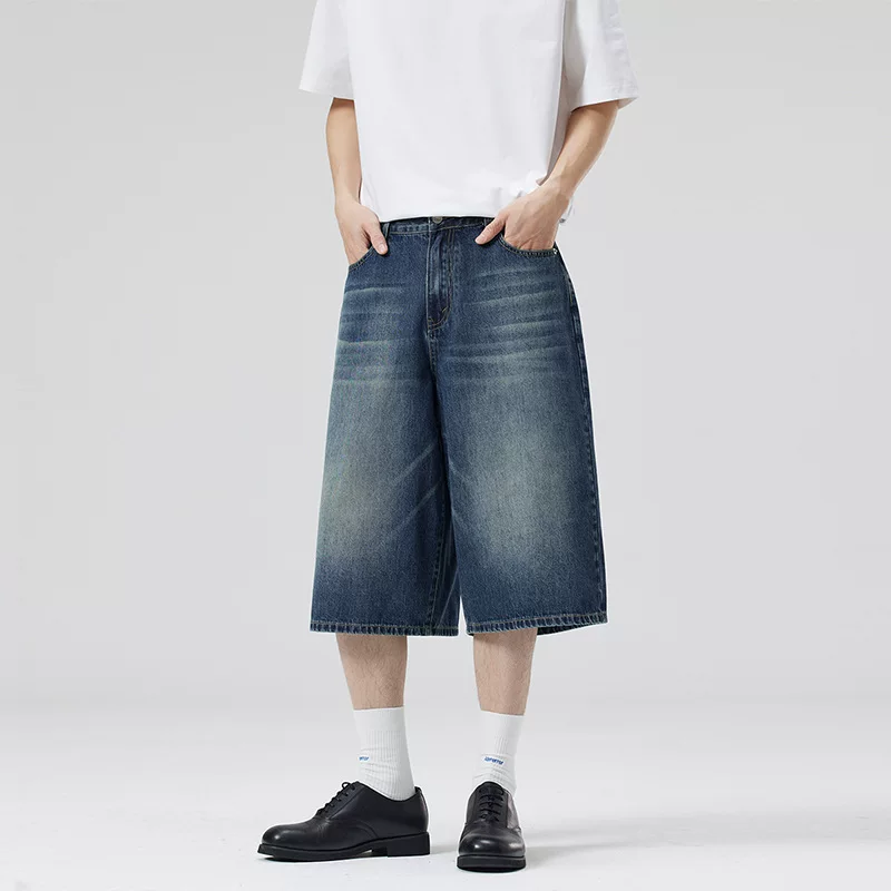 Summer jeans, American style, loose straight fit