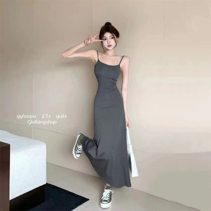 회색
