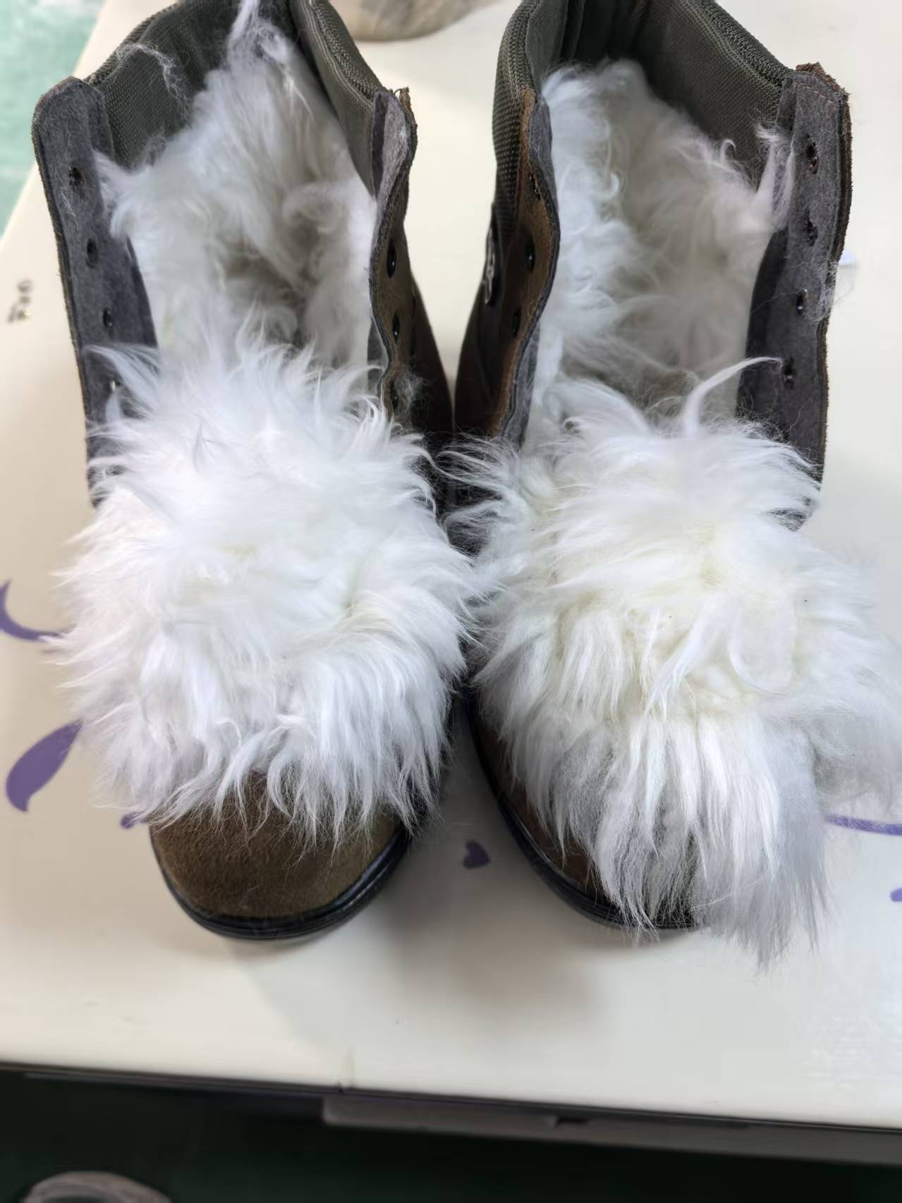 이글 라벨 카멜 [리얼 울]