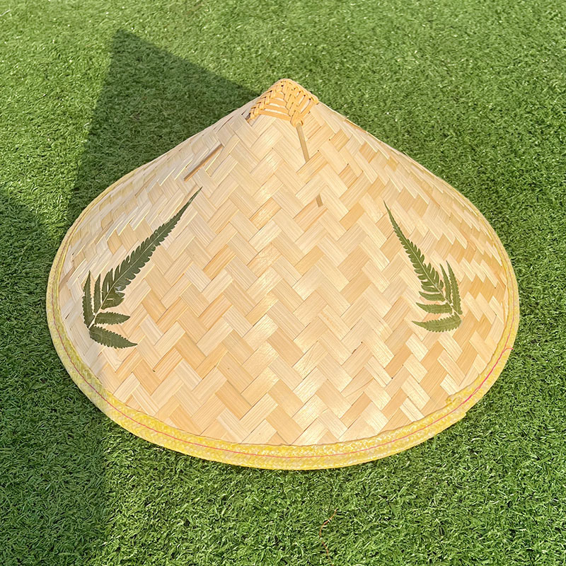 Bamboo antiguo sombrero negro caballero gazebo espectáculo de escenario accesorios para hombres y mujeres guerreros marciales sombrero gazebo rojo show