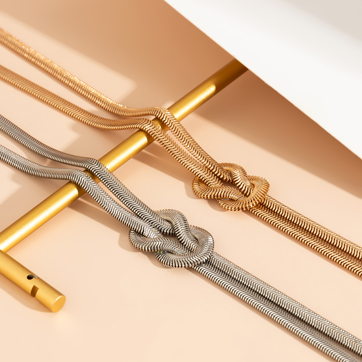 Collana girocollo lunga minimalista per donna Collana a spina di pesce Collare con nappa Catena in osso di serpente per collana a Y a strati Lariat per regali per donne e ragazze_voghion.com