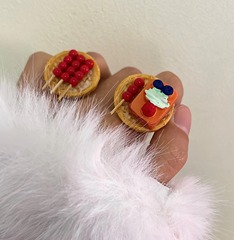 Japanese-style niche fun: Tanghulu tea pot, retro open-ring