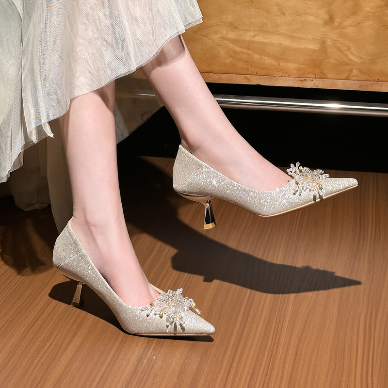 Fine glitter crystal flower shallow pointed toe women's shoes, gentle fairy style wedding dress shoes, party dress high heels for women Fine glitter crystal flower shallow pointed toe women's shoes, gentle fairy style wedding dress shoes, party dress high heels for women
