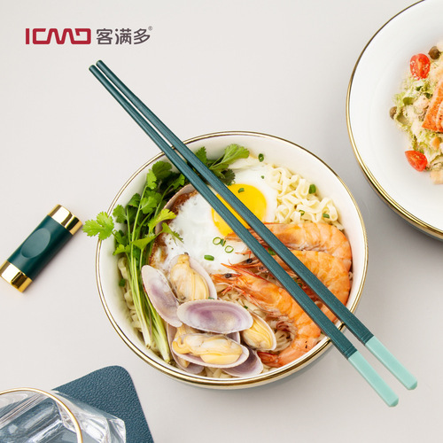 Kemanduo alloy chopsticks manufacturer straight hair Nordic green simple household non-slip chopsticks tableware set Japanese style