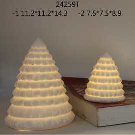 陶瓷圣诞树氛围场景配LED灯白瓷小房子欧式风格创意圣诞节日摆件