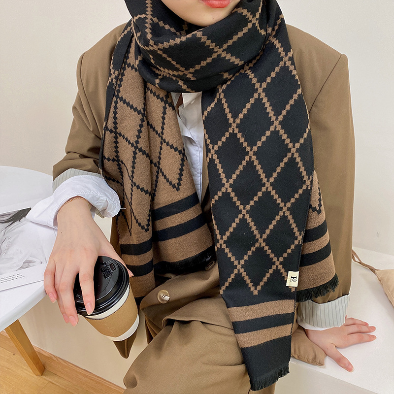 22#菱形ブラックカレー