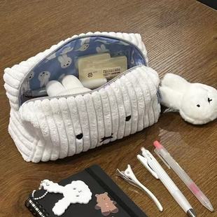 �ɐ��׷��ùP�����ֵins�L����������Ů�W�����së�q�ľ��U�P��