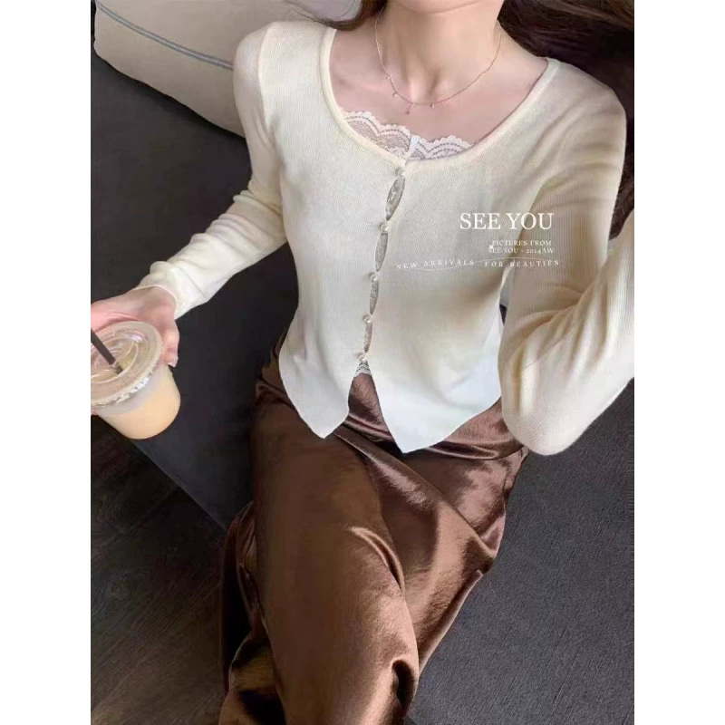 Поддельные две штуки, сшитые кружевной трикотаж женский 2024 осенью