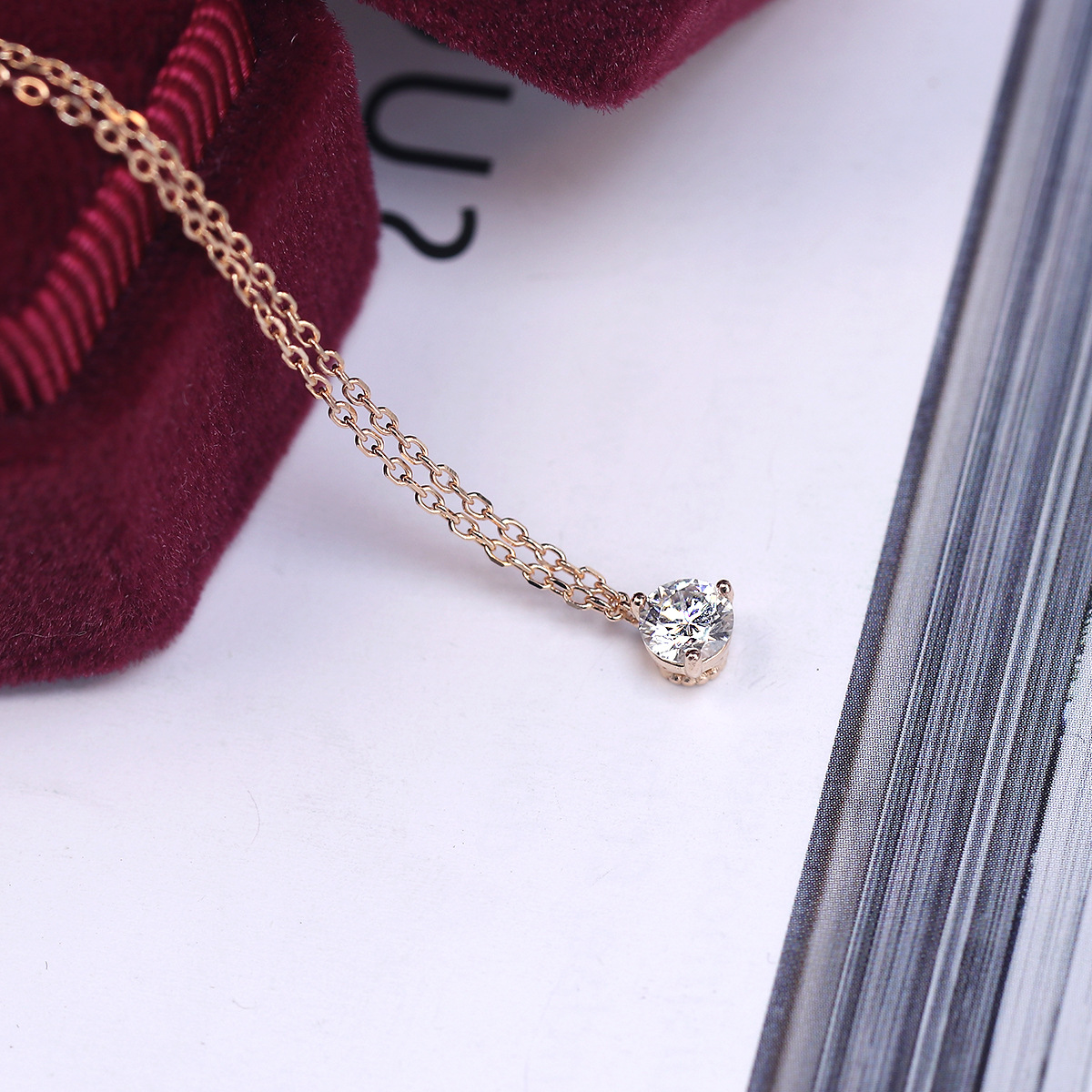 All Seasons Season 925 Sterling Silver Moissanite Cable Chain Geometric Pendant Necklace