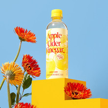 �n���M��Sugarlolo�O���׹�֭���410ml���ֵˮ��ζƿ�b���e�Ʒ