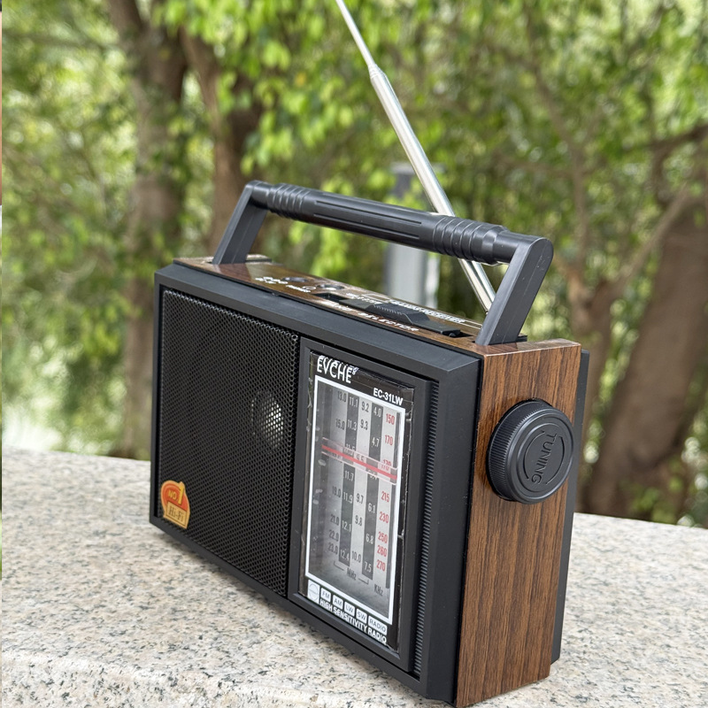 Ventas de fabricantes transfronterizos de radio vintage FM / AM / LW / SW1 - 4 sintonización multibanda portátil 220V