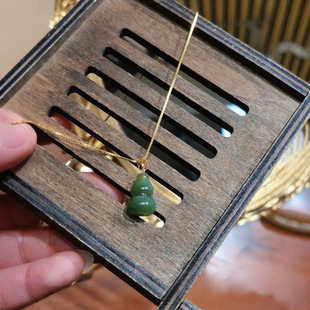 Jin Yu Tang Xinjiang Hetian Yu 18k gold jade gourd gourd with cat's eye gourd welfare size 13/8